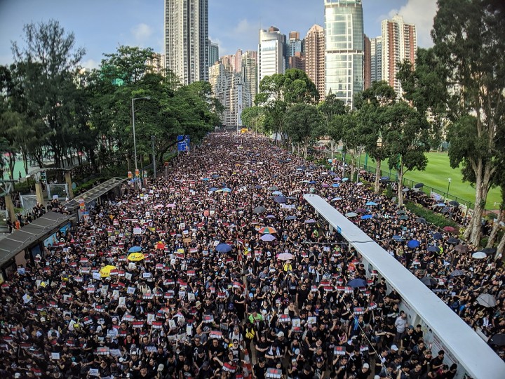 香港示威街景。任何大規模抗爭運動的領導都肩負著巨大的責任。//圖片來源：Studio Incendo