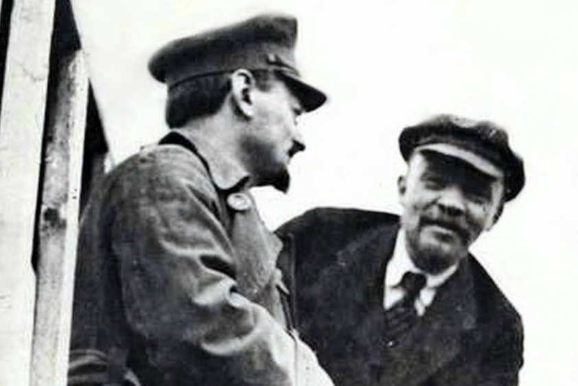 Lenin Trotsky Image public domain