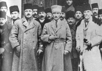 ataturk-and-the-young-turks