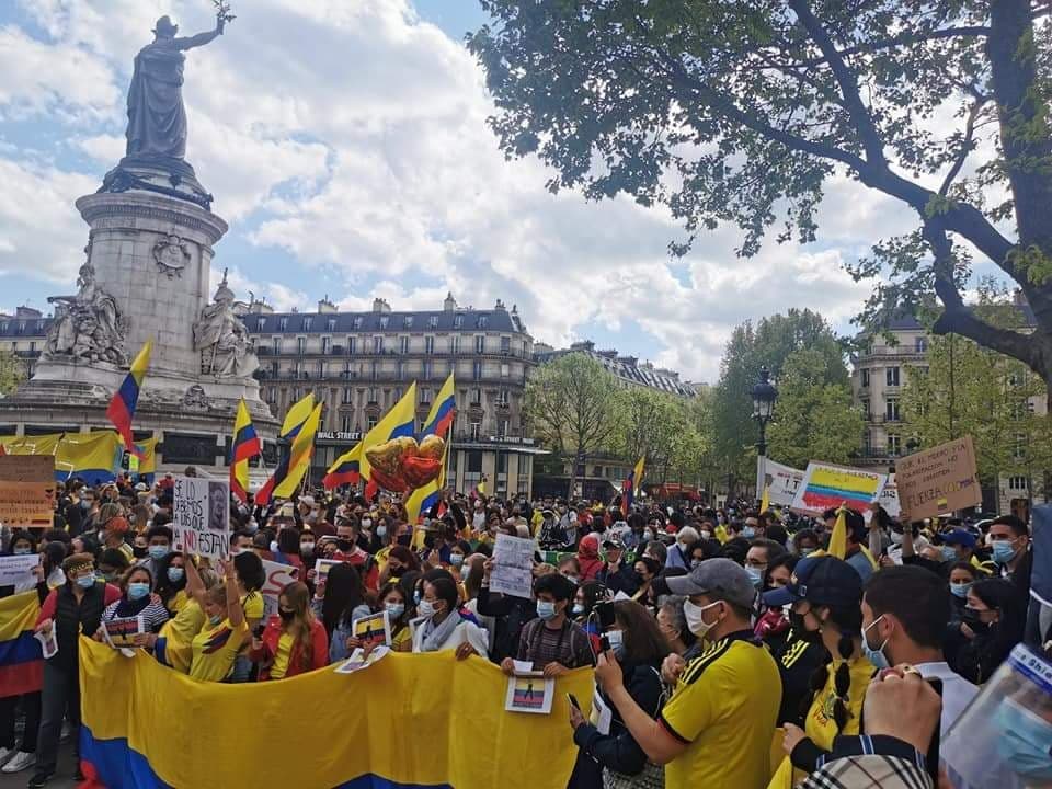 Paris Colombia protests 2