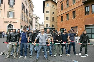 Fascist provocations in piazza Navona, Rome, October 29th, 2008.