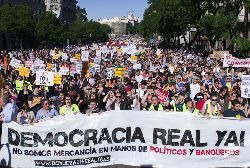 Real Democracy now! Photo: arribalasqueluchan