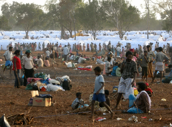 Thousands of Tamil civilians were staying in government camps after fleeing the fighting in the north. Photo by Zelmira Sinclair/UNHCR.