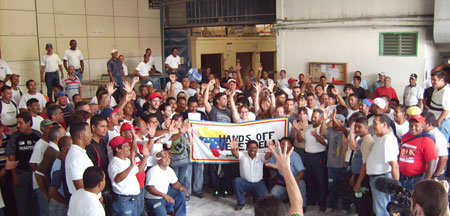 Hands Off Venezuela delegation visiting Sanitarios Maracay