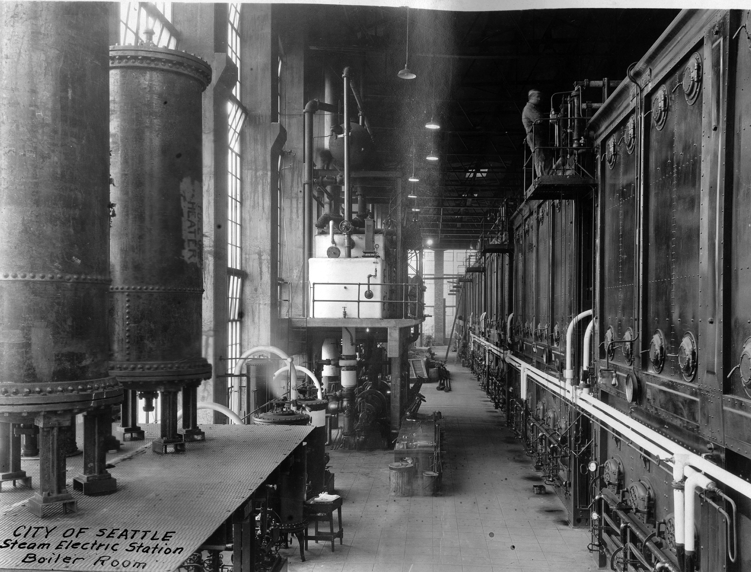 Steam plant boiler room 1920 Image public domain